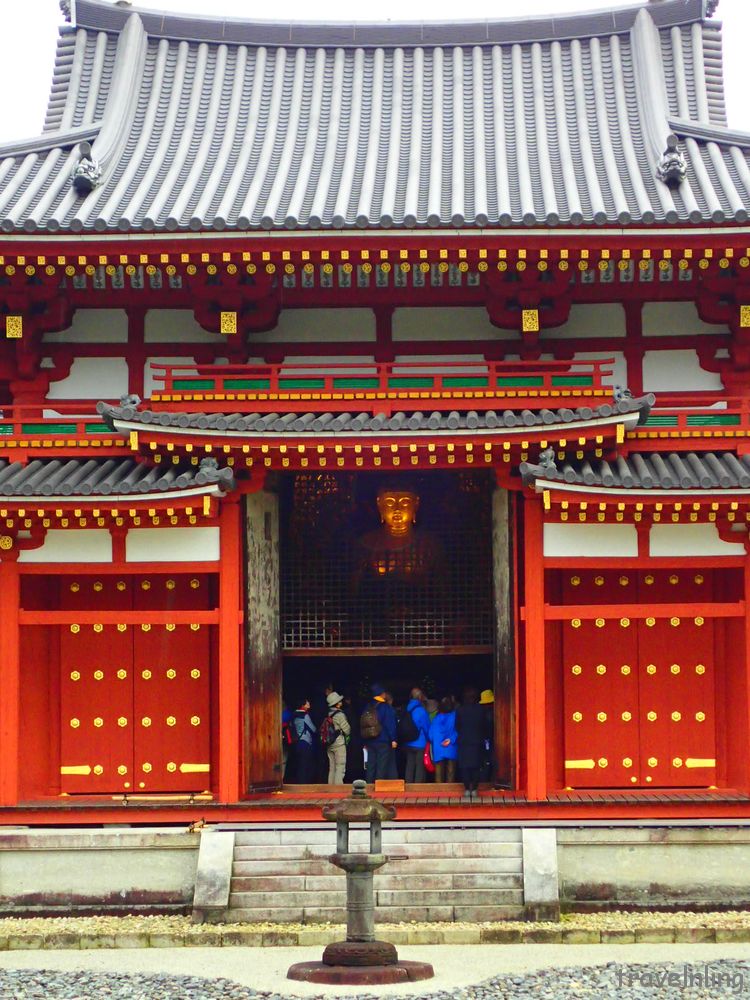 buddhist statue byodoin uji