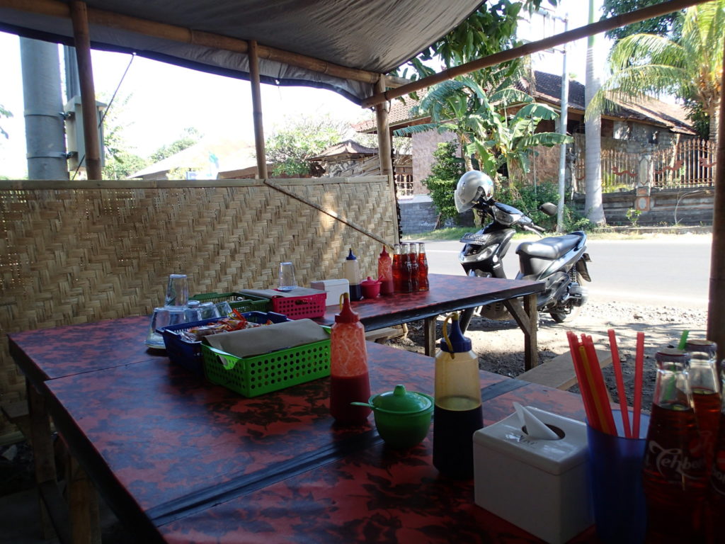 Bakso Tulamben Bali eat 3