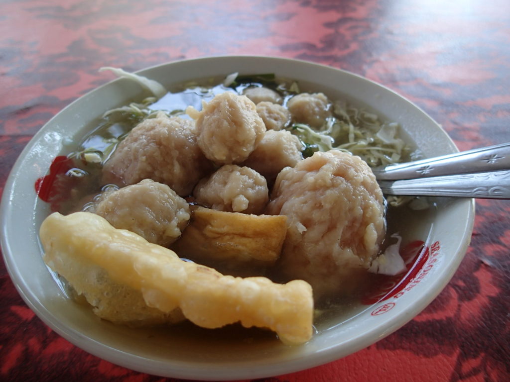 Bakso Tulamben Bali eat 4