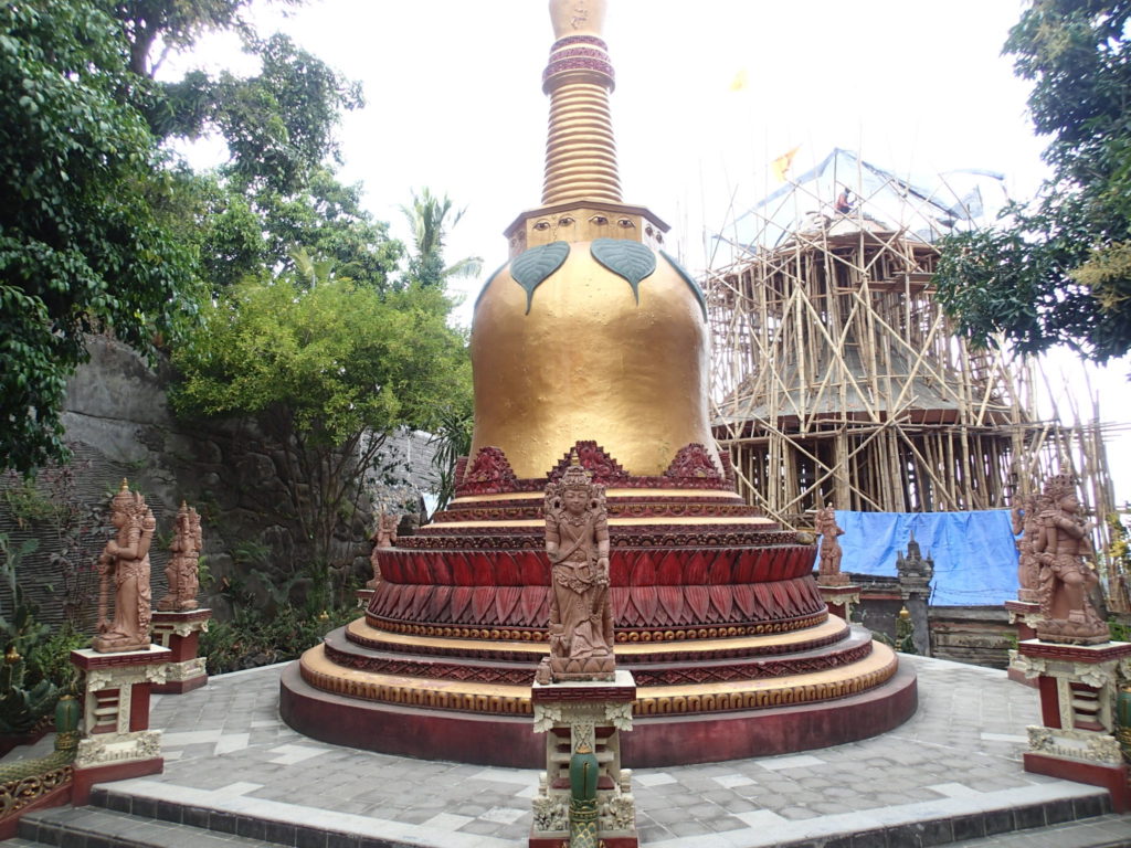 Banjar Buddhist Temple Lovina bell