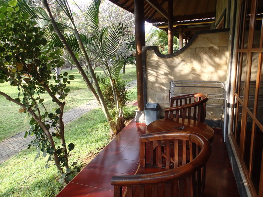 Bayu Mantra Lovina Bali room balcony