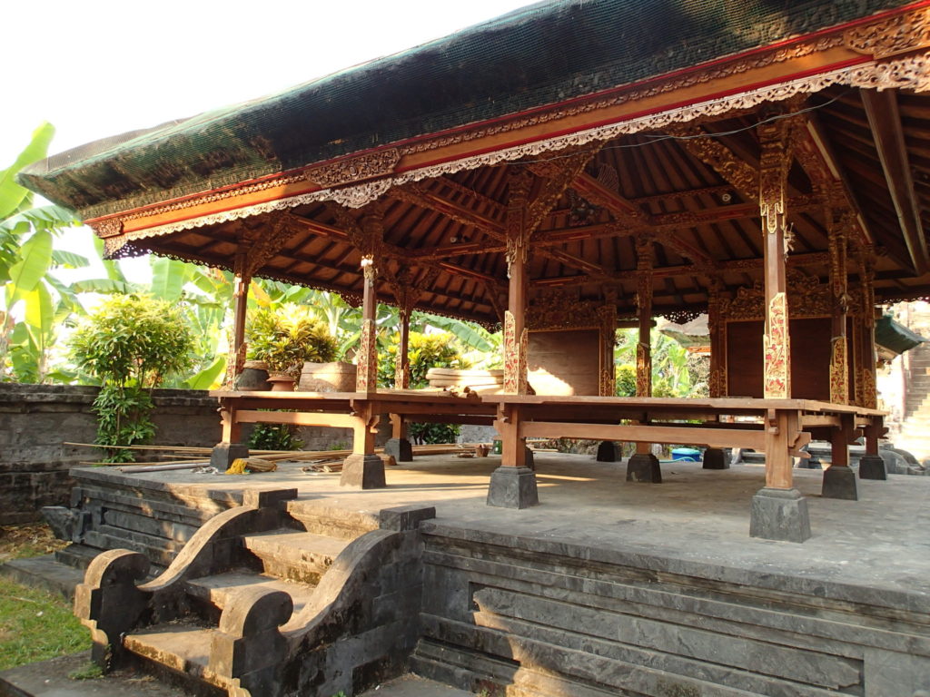 Beji Temple Bali bale