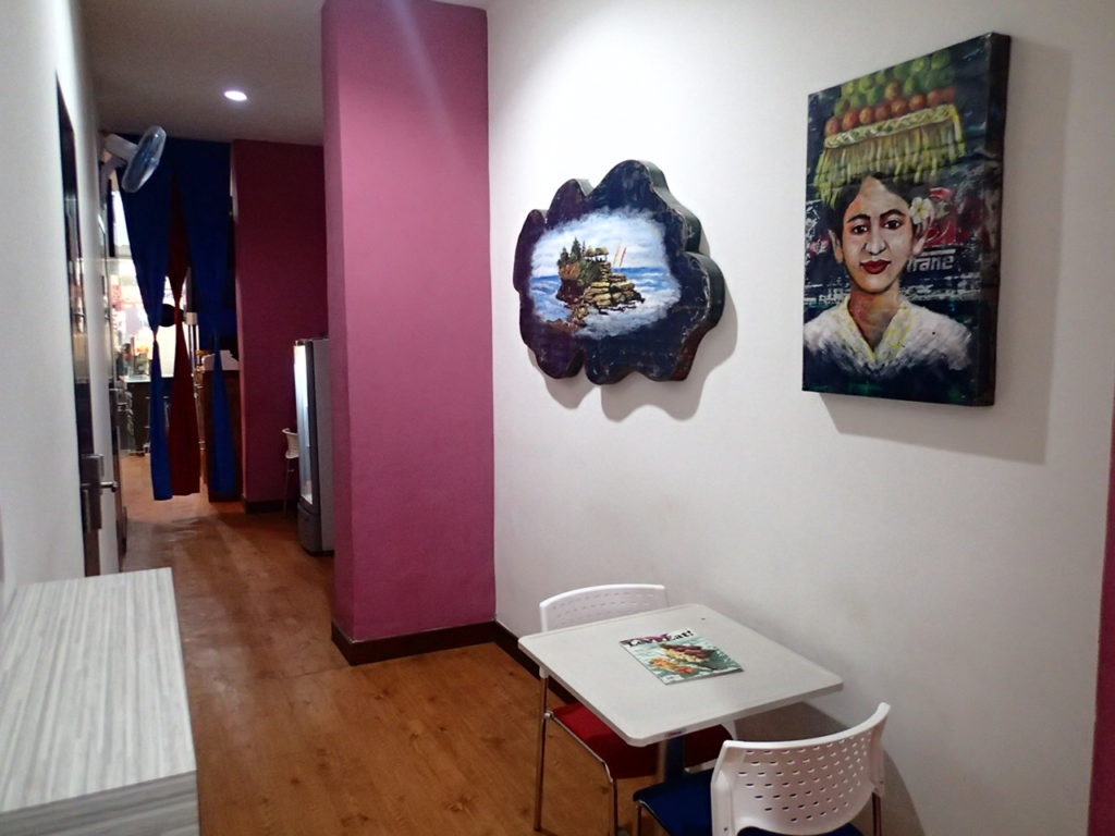 CX Hostel Kuta interior