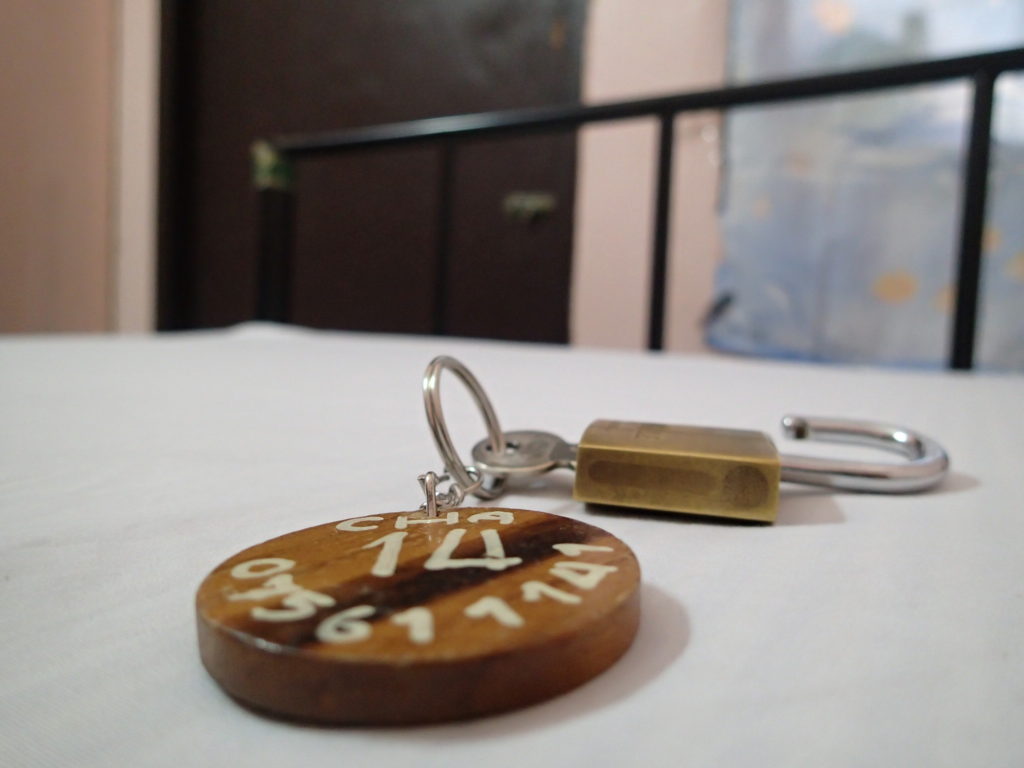 Cha Guesthouse Krabi room key