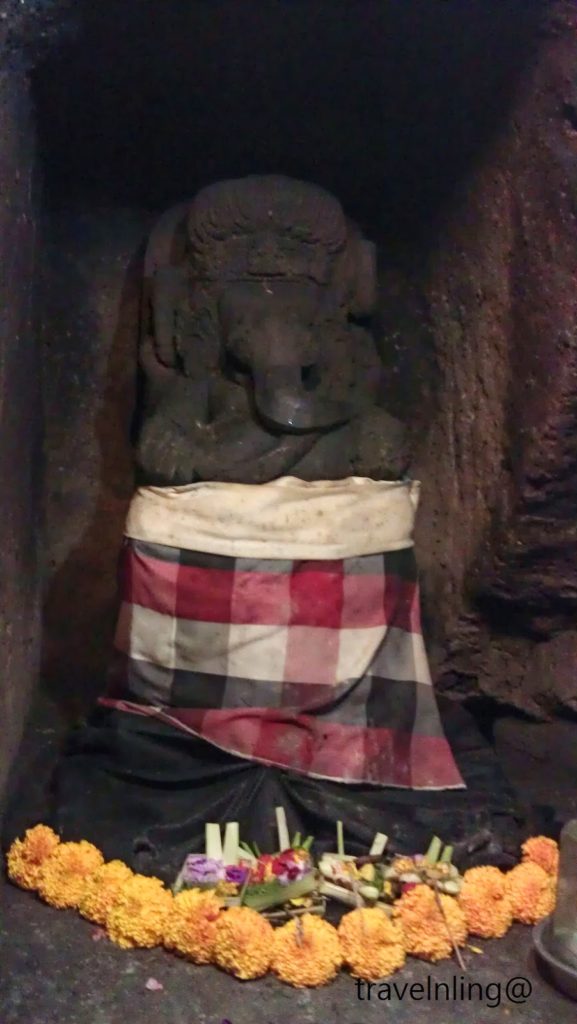 Goa Gajah Ubud Bali 7