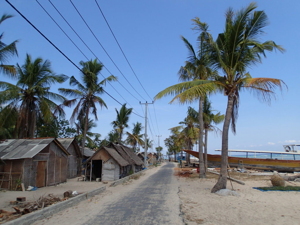 Lembongan bali road