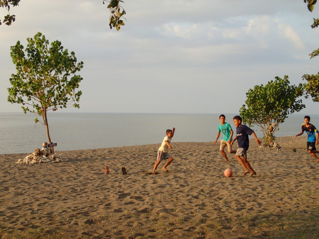 Lovina beach kids playing