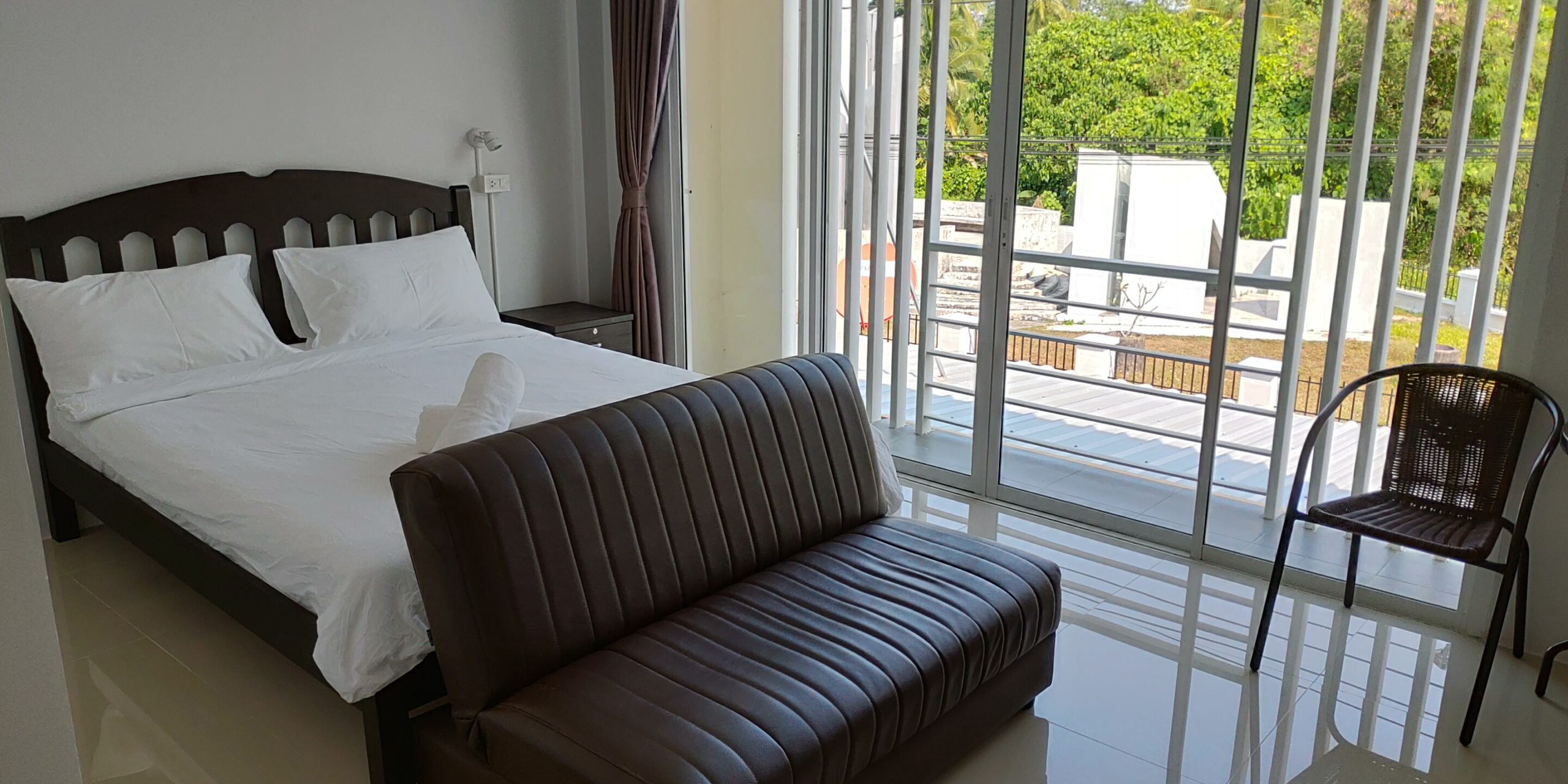 Phuket Khaolak Mind Home queen room scaled
