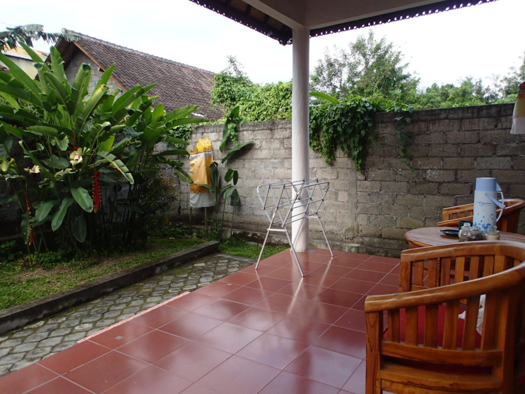 Soni Guesthouse ubud bali room entrance