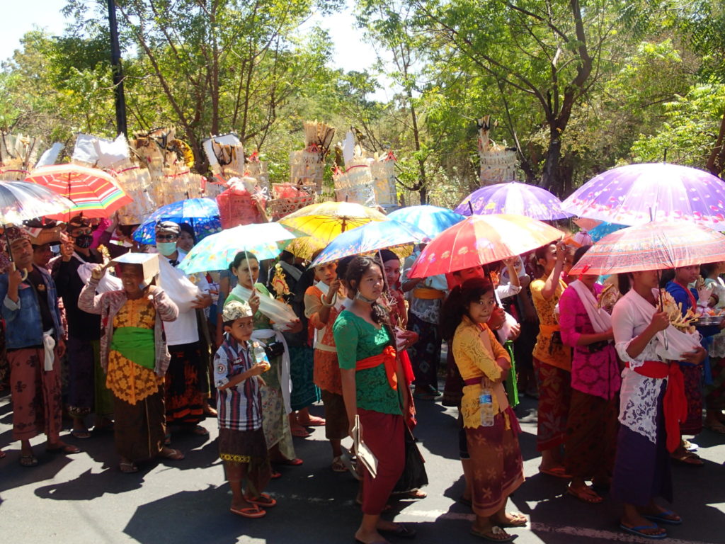 Tulamben Bali festival parade 1