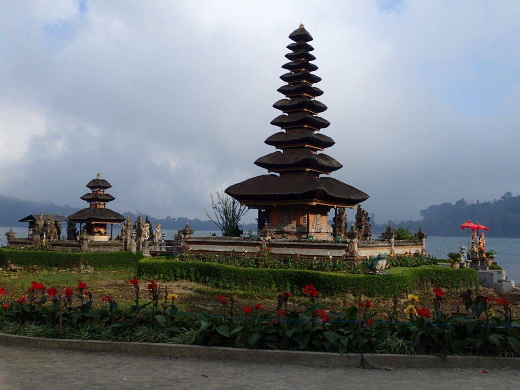 Ulun Danu Bratan Bali 1