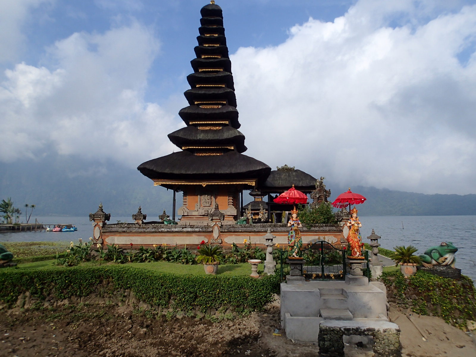 Ulun Danu Bratan Bali