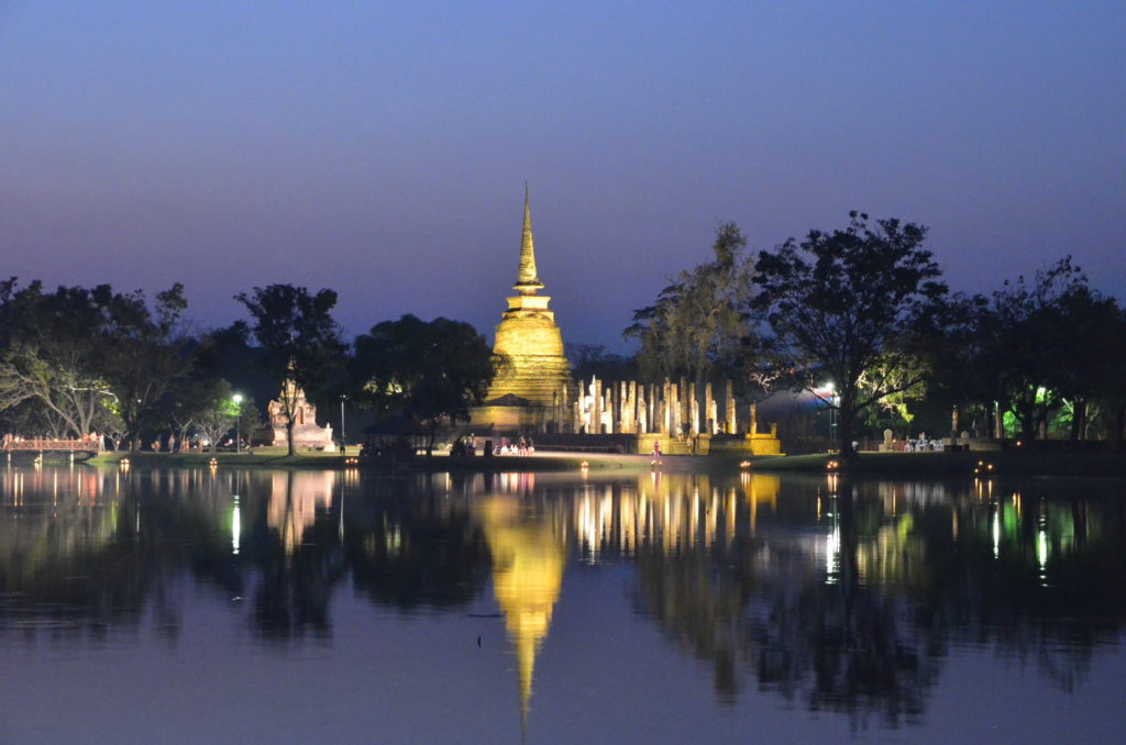 Wa Sa Si Sukhothai sunset