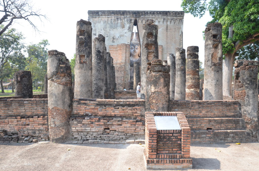 Wat Si Chum Sukhothai 1