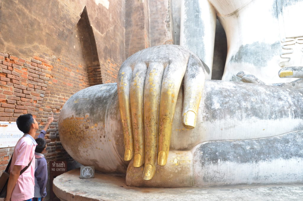 Wat Si Chum Sukhothai gold