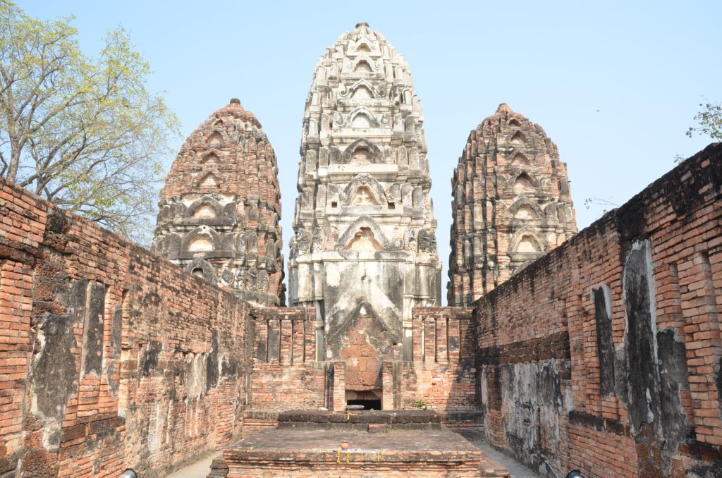 Wat Si Sawasi Sukhothai inside