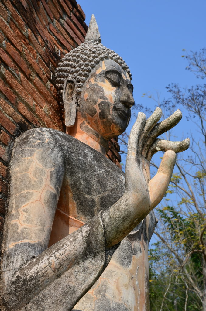 Wat Tra Phang Ngeon Sukhothai statue 1