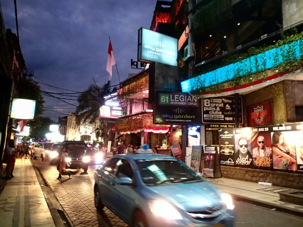 busy street kuta bali