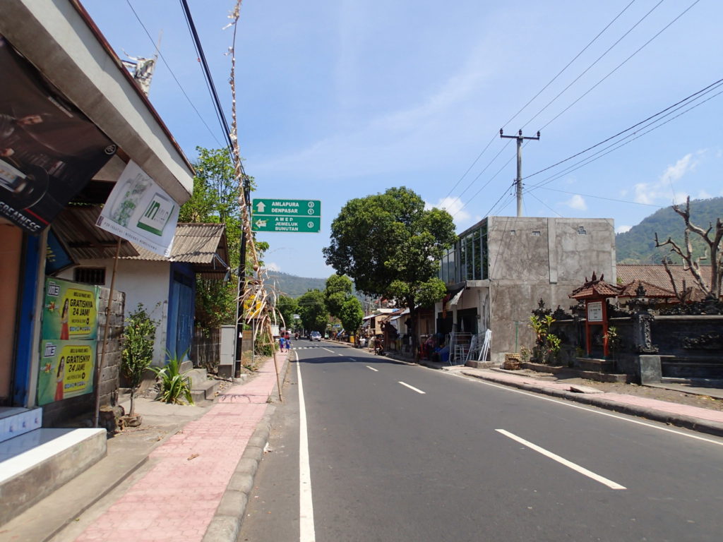 sign from Tulamben to Amed Bali