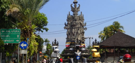 sign to Amlapura Bali